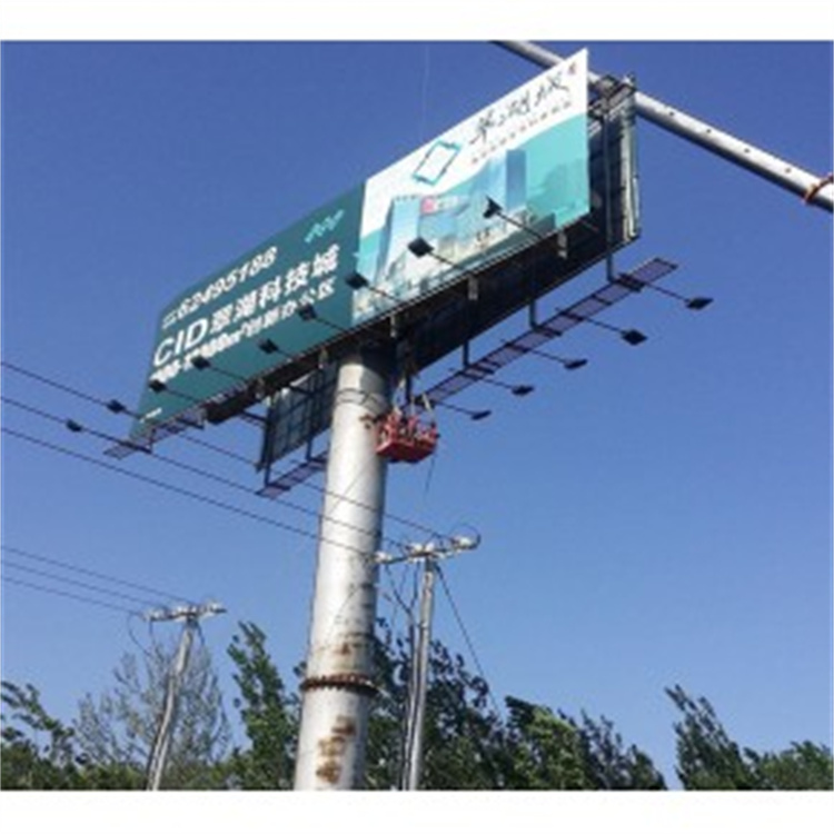 1640070732607360.jpg 3698786515_small.jpg